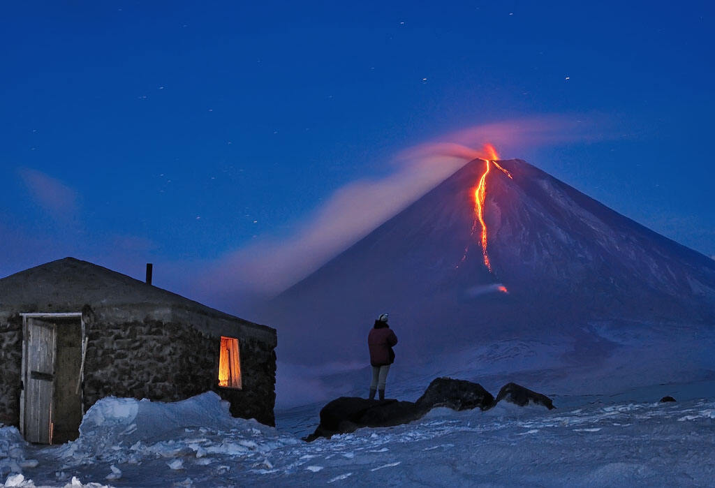  俄罗斯克柳切夫火山图片第1张图片