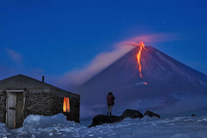  俄罗斯克柳切夫火山图片