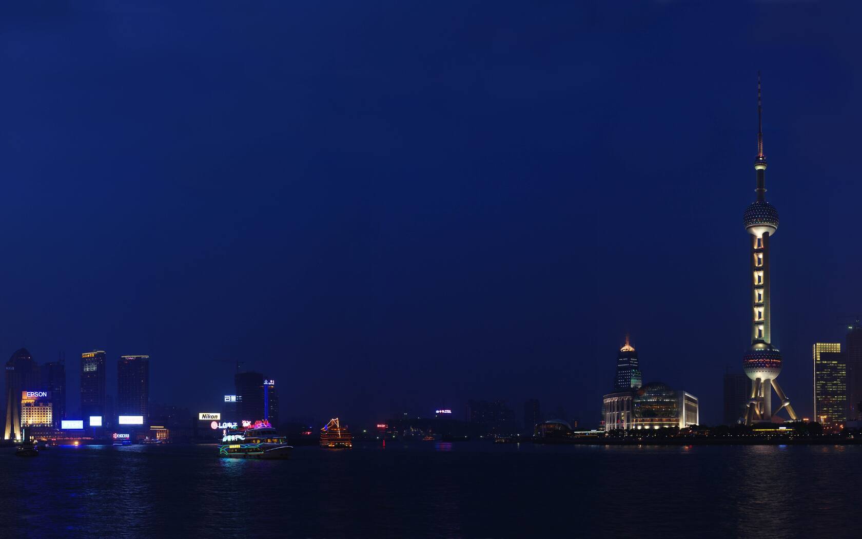 上海夜景壁纸，静籁寂静的夜第1张图片