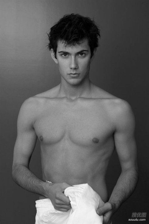 有意思的法国男模（Guillaume Varki ）24K纯帅魅力图片