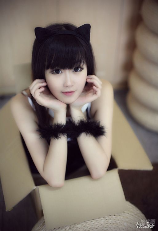 可爱猫女图片，黑猫少女写真萌图集套图3