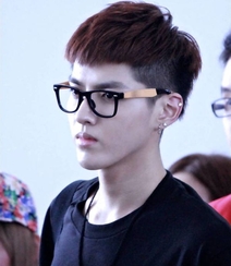 吴亦凡帅气写真-EXO成员吴亦凡（Kris）写真大全组图3