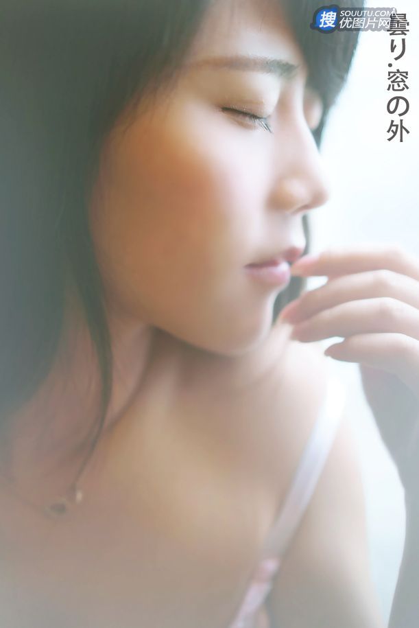 美女夏小薇纯美私房写真-甜甜的素，酷热的夏图片