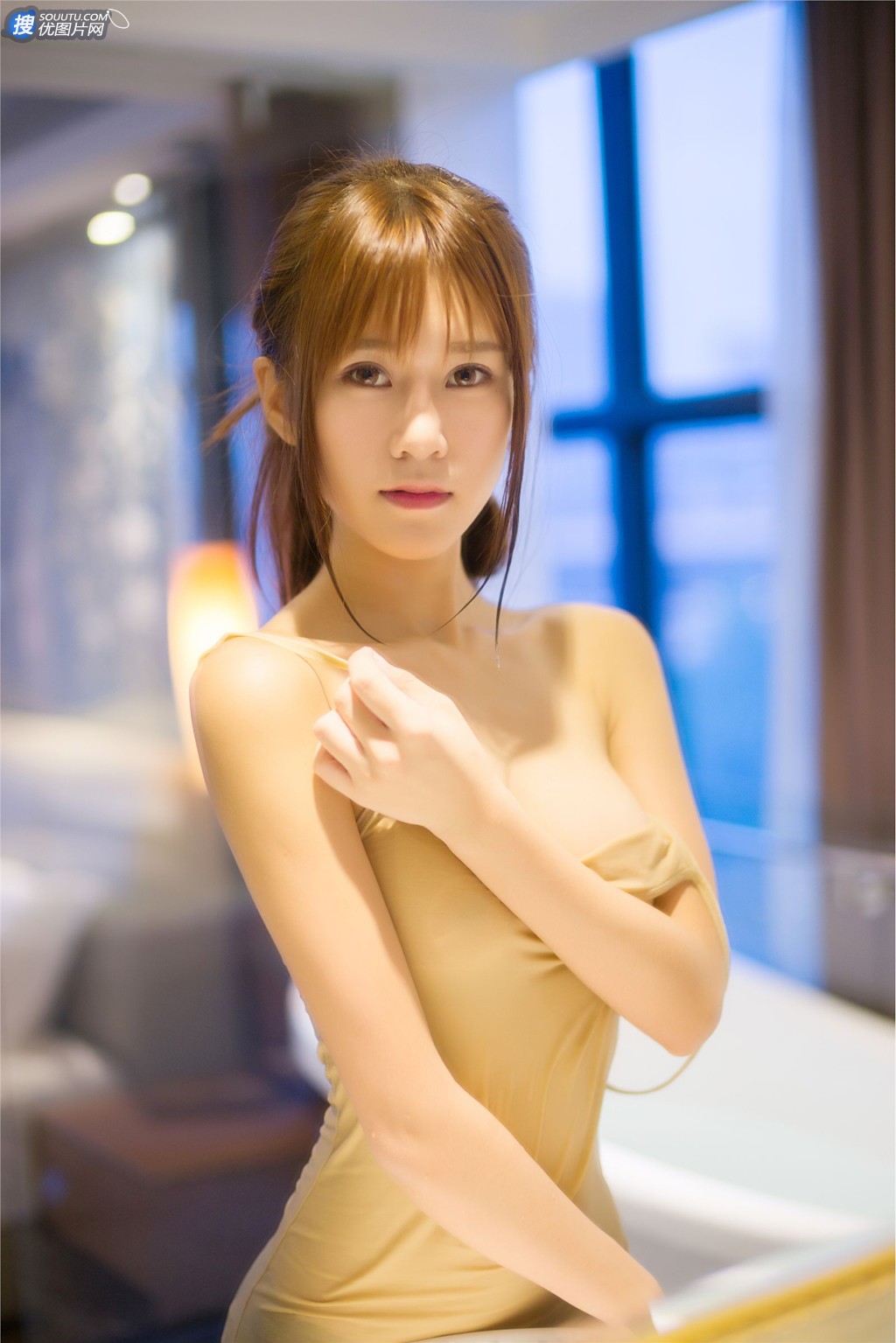 轻如鸿，薄如纱 嫩模嘉琳winna高清性感湿身写真套图6