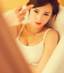 美女李玉洁Daisy性感紧身内衣私房写真组图4