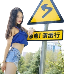 阳光美女宝贝佩佩Cassie紧身短裤街拍图集组图19