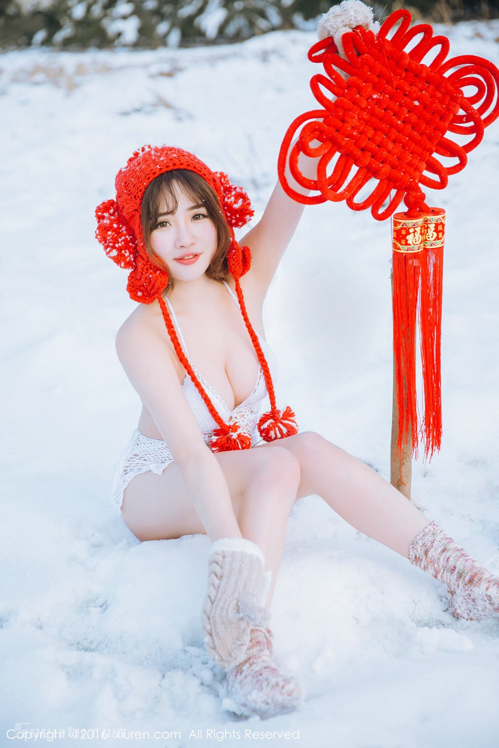 雪地里的养眼美模徐cake 唯美户外内衣写真美图套图30