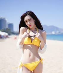 美女模特Eva_茜茜性感高清比基尼海边写真组图21