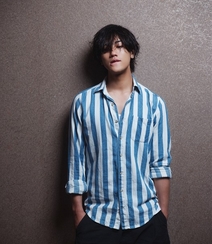 男演员、歌手赤西仁（Akanishi Jin）忧郁写真图片组图6