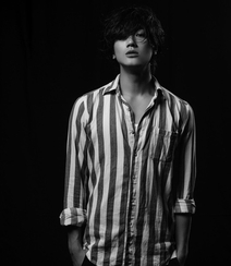 男演员、歌手赤西仁（Akanishi Jin）忧郁写真图片组图9