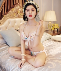 性感可爱又高挑的美女颖儿EI高清内衣私房写真组图9