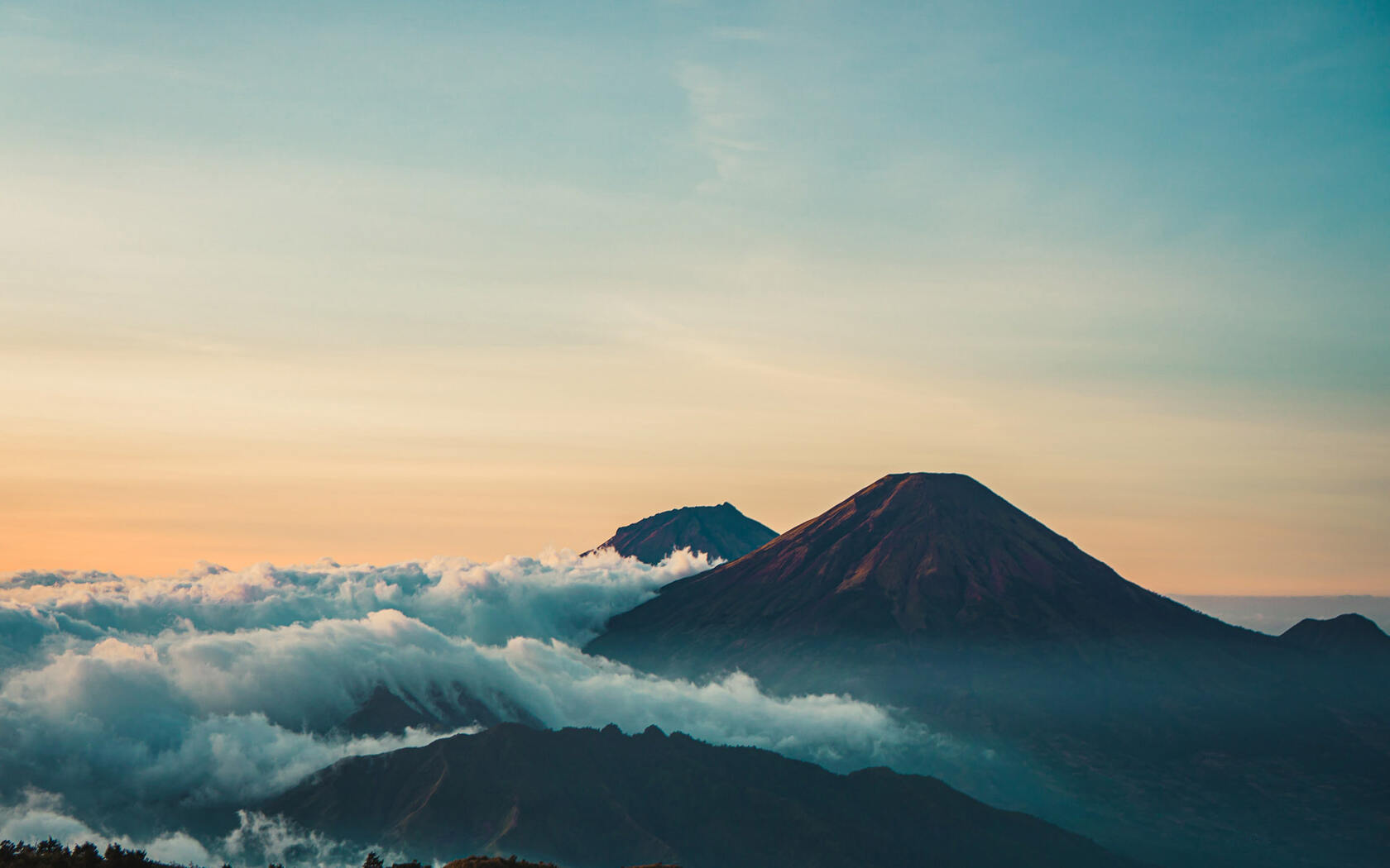 巍峨壮观唯美的山川，湖泊等高清风景桌面壁纸图片套图1