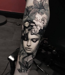 有想过把喜欢的人纹在手上吗？手臂上的欧美女人像大纹身图集