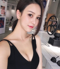 性感女神Crystal李倩倩自拍美图，生活照片图集组图15