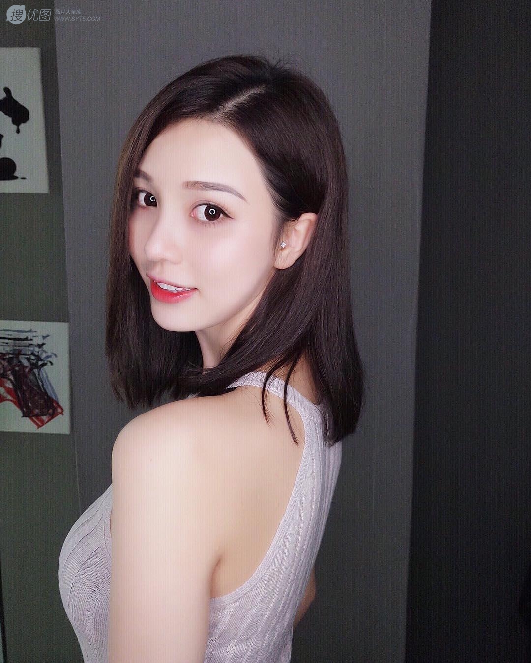 性感长腿女神Crystal李倩倩好看写真图片合辑套图21