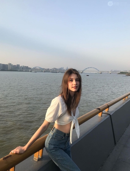 白俄罗斯性感清新美女Anastasia Cebulska高清写真图集