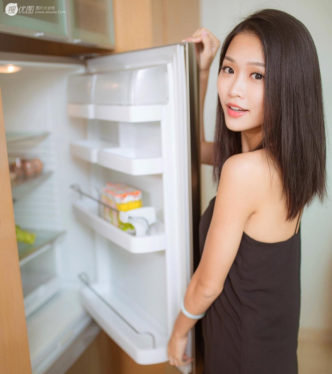 新加坡美女赵雨晴清纯阳光写真，生活照图片套图17