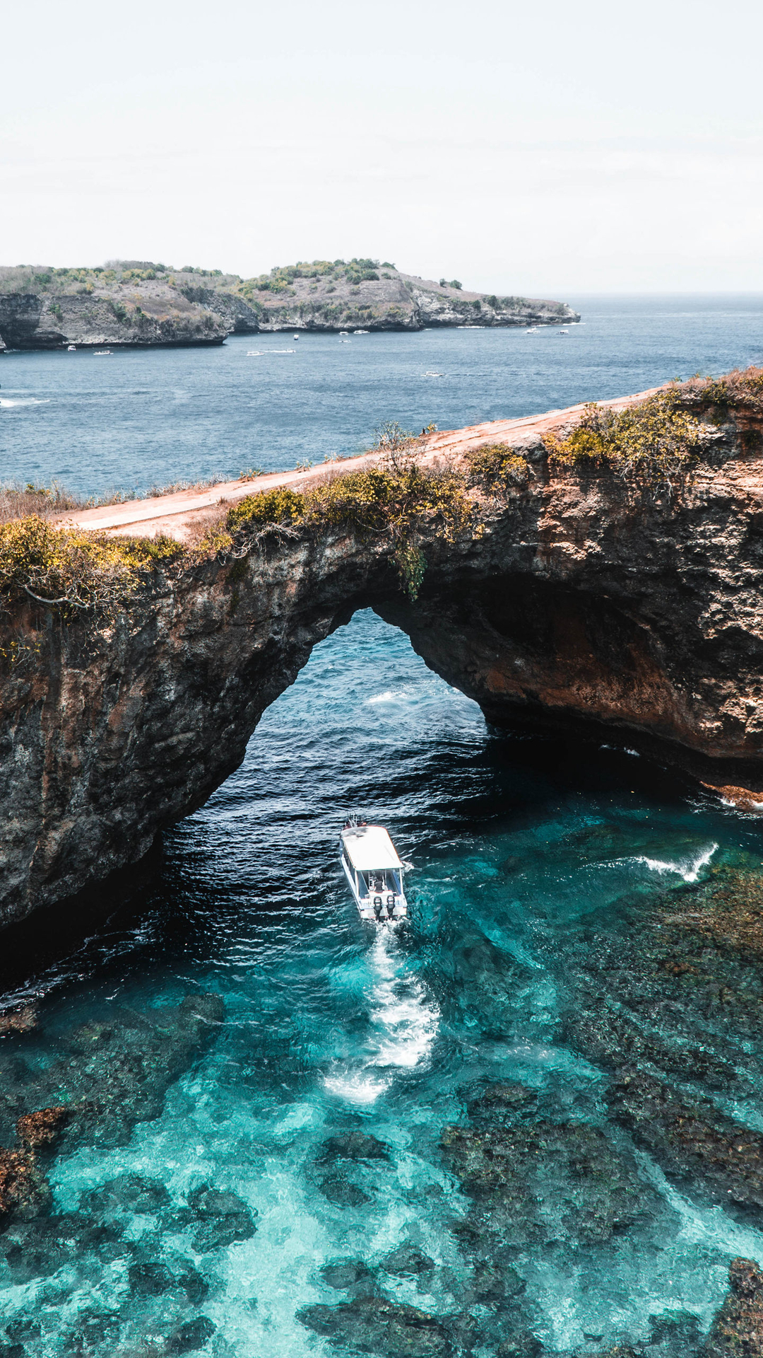 海上的礁石，溶洞风景手机背景图片套图15