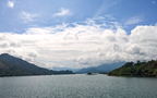 唯美的远海岛屿，水天一色的海上风景高清4K壁纸图片组图2