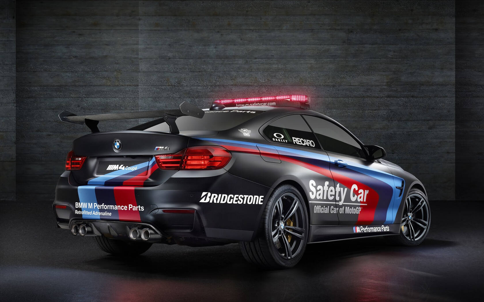 黑色宝马bmw_M4_Coupe警车，跑车系列高清壁纸图片套图9