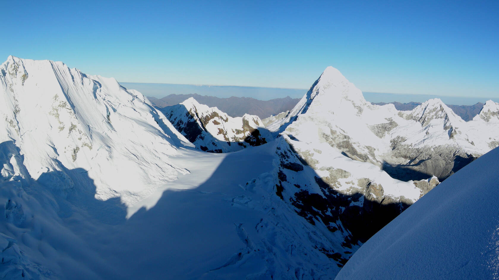 美丽的雪山，唯美的海上冰山高清电脑壁纸下载套图2