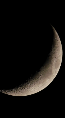 唯美的半月月亮高清手机壁纸组图2