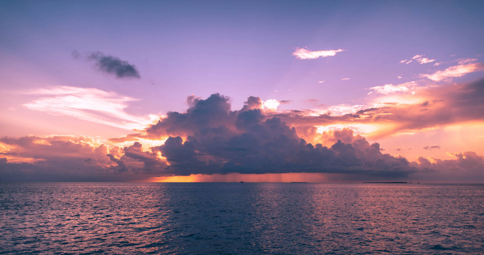 海上夕阳映彩霞，超唯美的海上彩霞高清桌面壁纸套图5