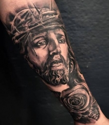 耶稣纹身，宗教类纹身图案耶稣精美创意纹身图片作品组图15