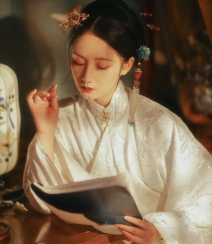 古风美女合集二，华夏古装汉服美人唯美摄影艺术图集组图6