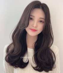 来一波韩式韩版造型烫，18个可爱漂亮的韩式造型烫美女发型图片