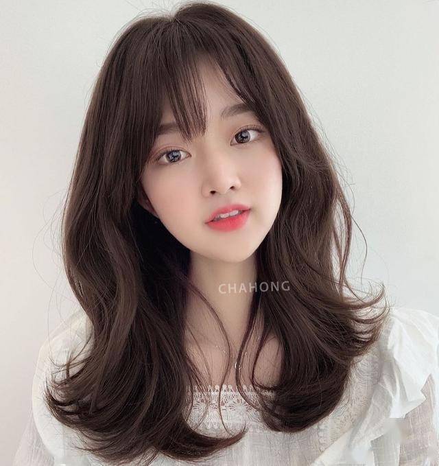 来一波韩式韩版造型烫，18个可爱漂亮的韩式造型烫美女发型图片图片