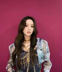 金智秀（kim Jisoo）BLACKPINK组合成员JISOO微博照片组图6