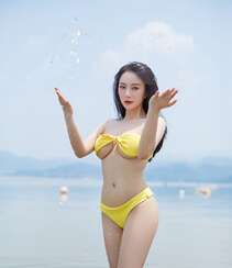 沙滩美女何嘉颖性感旅拍写真图片组图14