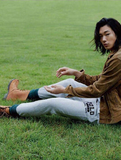 韩国帅哥男演员柳俊烈多套个性硬朗风格装扮写真杂志图片