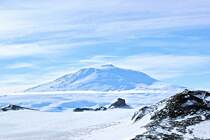 让人心旷神怡的雪山壁纸套图，白茫茫的雪山太美了