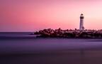 海上灯塔搭配紫色彩霞的唯美自然风景壁纸组图2