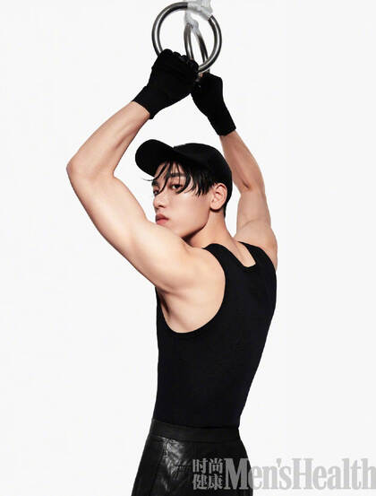 王子异运动肌肉感十足帅气酷感运动背心系列杂志写真图片