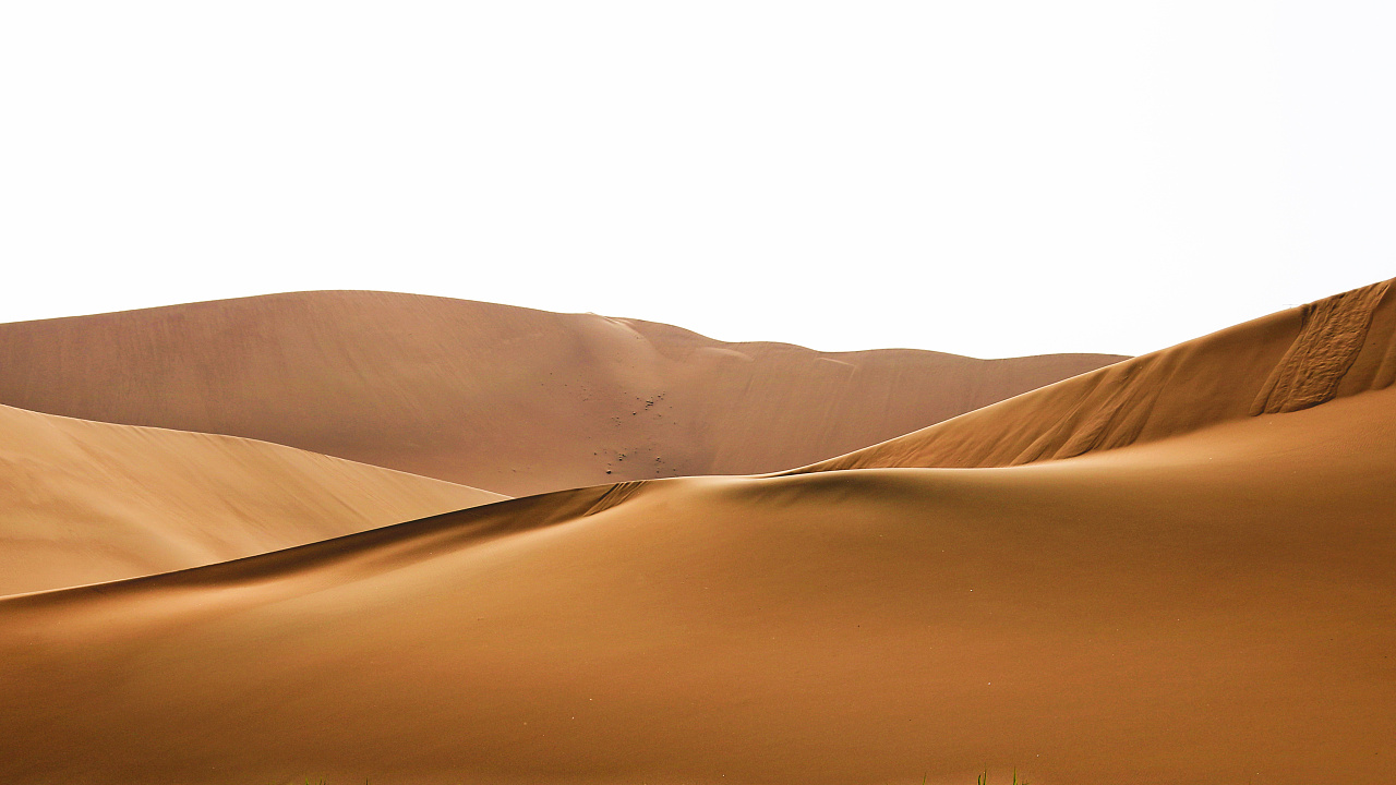 大漠敦煌的黄沙唯美高清自然景色图片