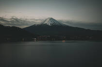 夜色降临唯美的日本名山富士山风景高清壁纸