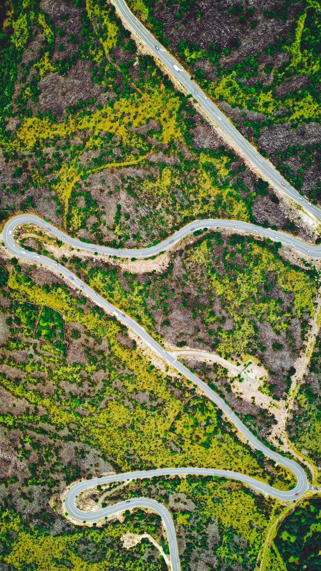 高清航拍森林河流，穿山公路等风景高清手机壁纸套图3