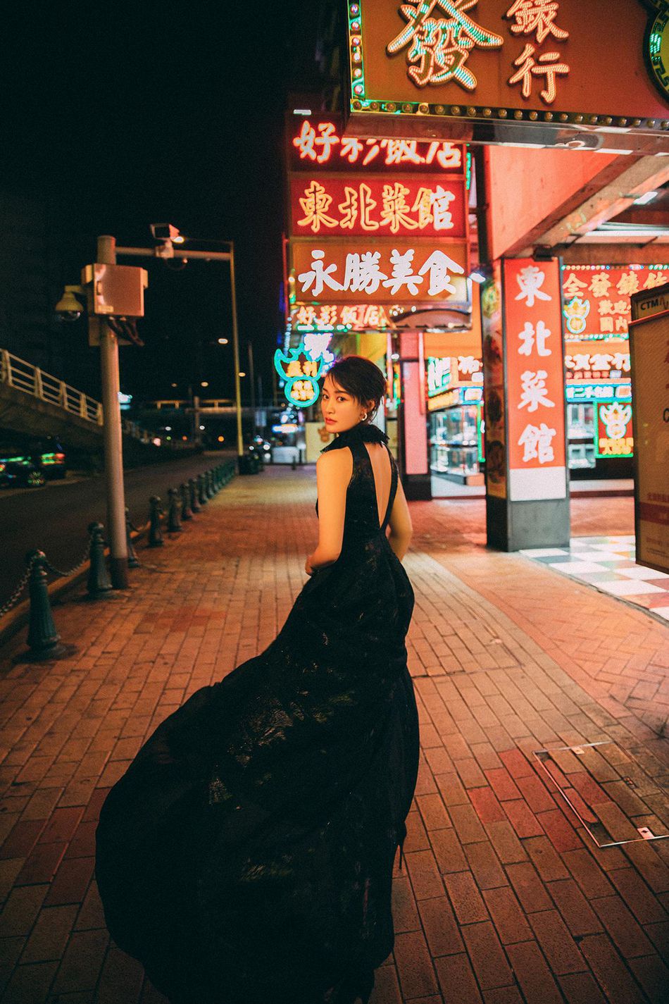 赵子琪黑色开衩长裙典雅大气性感港风街拍夜拍写真图片图片