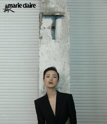 刘诗诗，倪妮双生嘉人杂志写真大片，慵懒性感，眼神撩人，表现力十足组图5