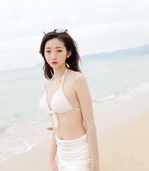 海边沙滩比基尼白裙美女安琪Yee性感旅拍写真显完美迷人身材组图17