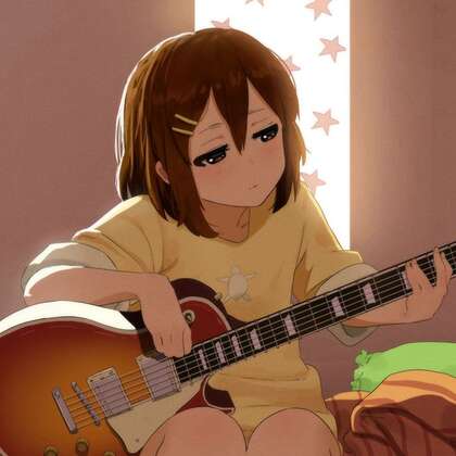 呆萌可爱的吉他少女，日本漫画《轻音少女》平泽唯高清插画头像图片