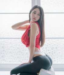 前凸后翘超性感韩国网红美女模特精选诱惑写真，自拍，生活照图片集组图5