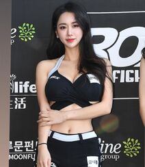 前凸后翘超性感韩国网红美女模特精选诱惑写真，自拍，生活照图片集组图11