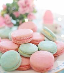 法式小甜点，可爱好看又美味的马卡龙高清图片彩色小圆饼组图5