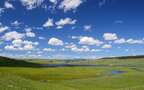 蓝天，白云，草原，田地，村庄，让人一看就心情舒畅的原野风光壁纸图片组图6