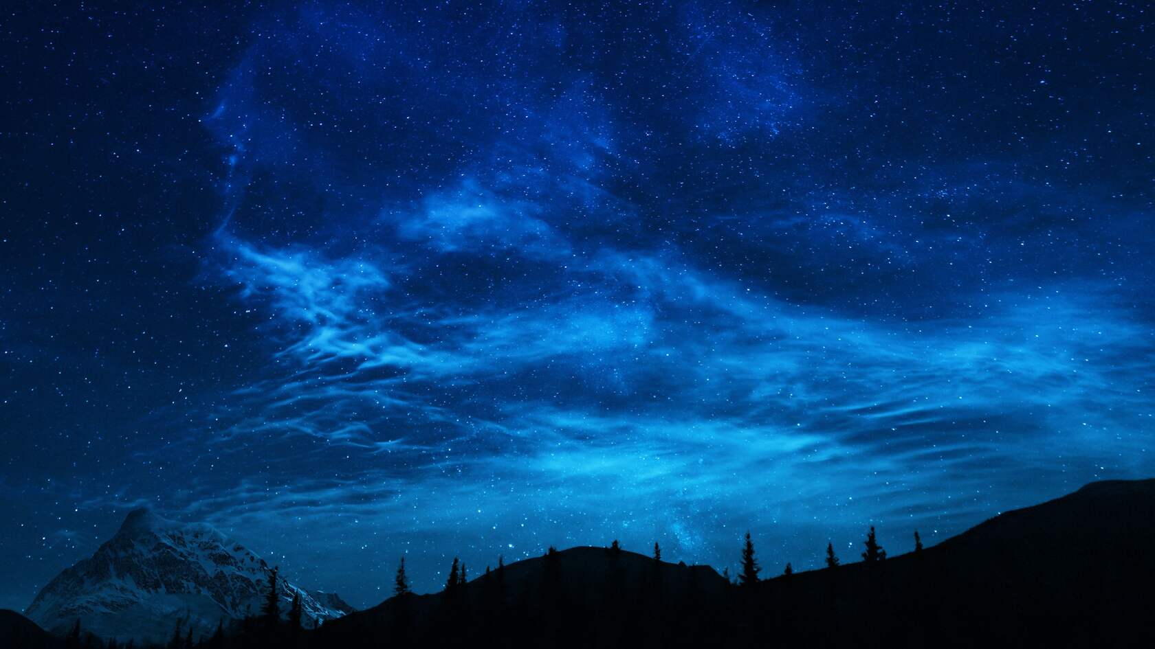 星光灿烂 漫天繁星 雪山 山林 树木 唯美山间夜色夜景壁纸图片第1张图片