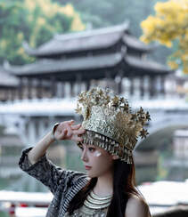 苗族服饰美女，性感网红美女民族风服饰穿搭别有一番风姿写真套图组图9